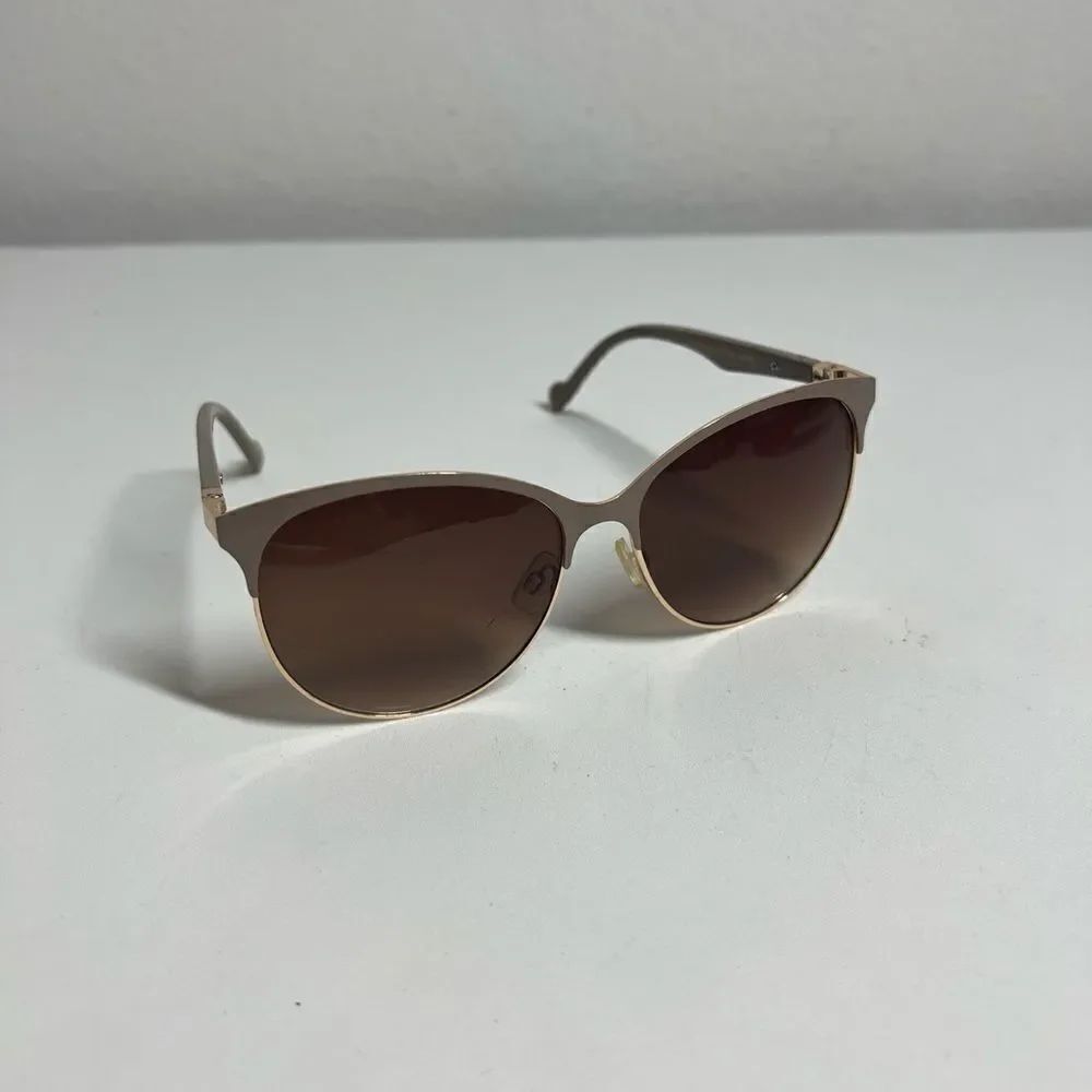 Jessica Simpson J5367 Nude Brown, Brown Lens Cat Eye Women Sunglasses